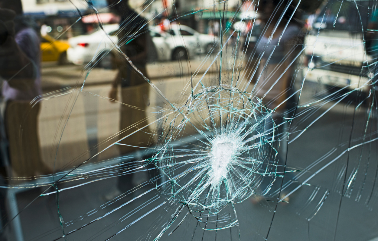 Glass Repairs 24/7